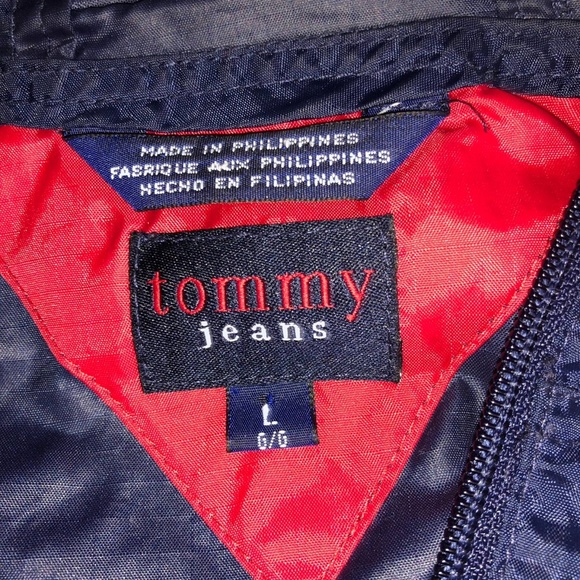 Vintage Tommy Jeans Windbreaker - Picture 4 of 6